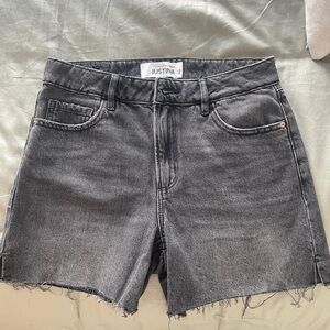 Dynamite Washed Black Denim Cutoff Shorts
Justina size 6/28
Like new! Fit TTS